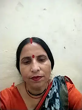 Snapshot of Hot_liya54 chatting on 04/27/26, 07:06 Hot liya54 online show from 04/27/26, 07:06