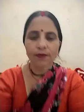 Snapshot of Hot_liya54 chatting on 04/29/26, 02:43 Hot liya54 online show from 04/29/26, 02:43