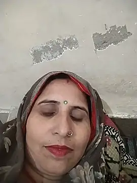 Snapshot of Hot_liya54 chatting on 06/15/26, 07:54 Hot liya54 online show from 06/15/26, 07:54