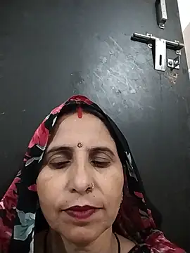 Snapshot of Hot_liya54 chatting on 06/17/26, 04:19 Hot liya54 online show from 06/17/26, 04:19