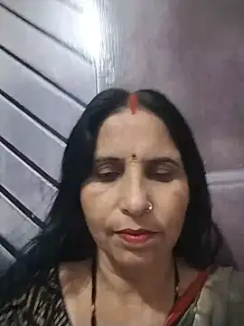 Snapshot of Hot_liya54 chatting on 07/05/26, 03:23 Hot liya54 online show from 07/05/26, 03:23