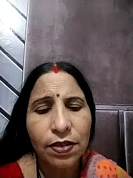 Snapshot of Hot_liya54 chatting on 07/07/26, 04:37 Hot liya54 online show from 07/07/26, 04:37