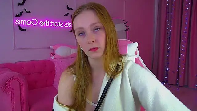 AgataFoxley online show from 11/03/25, 07:09