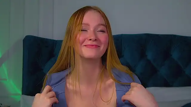 AgataFoxley online show from 11/22/25, 06:29