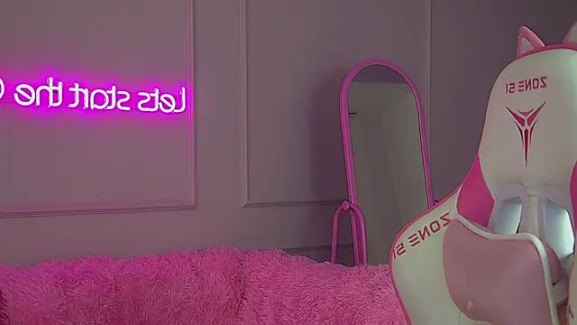 AgataFoxley online show from 11/24/25, 07:35