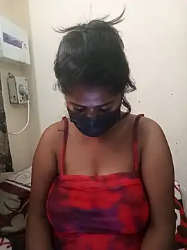 HAANNIAA online show from 11/21/25, 12:04