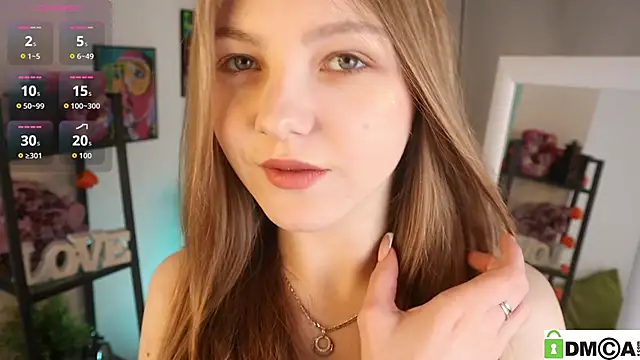 Snapshot of Sue_Sanders chatting on 04/19/26, 04:12 Sue Sanders online show from 04/19/26, 04:12