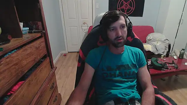 Snapshot of Ardokks chatting on 09/18/25, 02:13 Ardokks online show from 09/18/25, 02:13