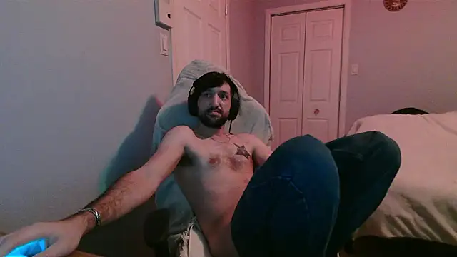 Snapshot of Ardokks chatting on 03/10/26, 03:00 Ardokks online show from 03/10/26, 03:00