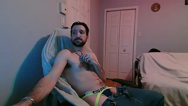 Snapshot of Ardokks chatting on 03/18/26, 01:53 Ardokks online show from 03/18/26, 01:53