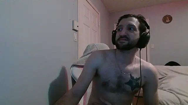 Snapshot of Ardokks chatting on 04/05/26, 02:20 Ardokks online show from 04/05/26, 02:20