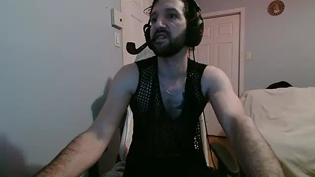 Snapshot of Ardokks chatting on 04/12/26, 02:05 Ardokks online show from 04/12/26, 02:05