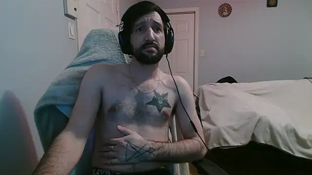 Snapshot of Ardokks chatting on 04/17/26, 02:36 Ardokks online show from 04/17/26, 02:36