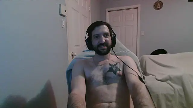 Snapshot of Ardokks chatting on 04/19/26, 02:11 Ardokks online show from 04/19/26, 02:11