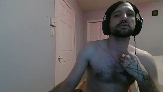 Snapshot of Ardokks chatting on 04/22/26, 01:30 Ardokks online show from 04/22/26, 01:30