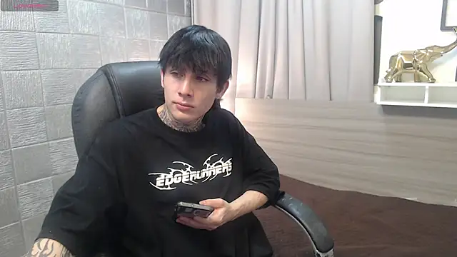 Iantwink18 online show from 01/15/26, 03:55