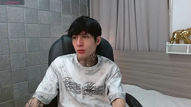 Iantwink18 online show from 02/09/26, 12:20