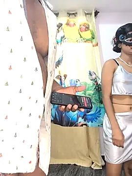 Snapshot of Family02 chatting on 03/21/26, 07:13 Family02 online show from 03/21/26, 07:13