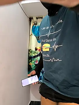 Snapshot of Family02 chatting on 03/26/26, 05:07 Family02 online show from 03/26/26, 05:07