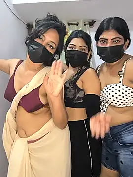 Family02 online show from 05/20/26, 06:03