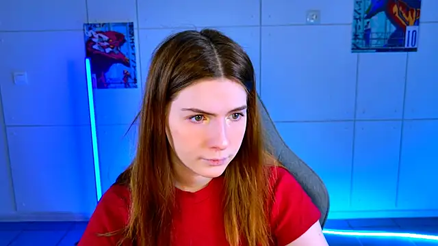 Snapshot of AliceCUNTach chatting on 11/01/25, 05:09 AliceCUNTach online show from 11/01/25, 05:09