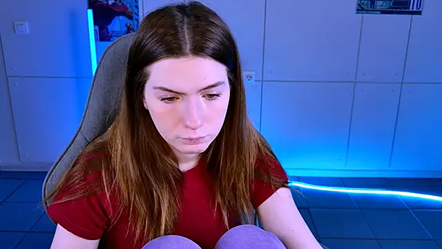 Snapshot of AliceCUNTach chatting on 11/02/25, 05:10 AliceCUNTach online show from 11/02/25, 05:10