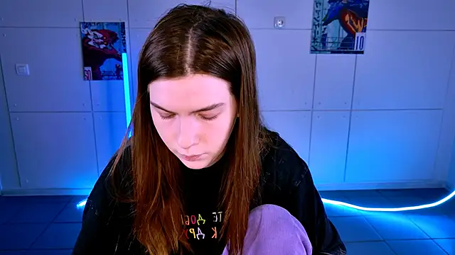 Snapshot of AliceCUNTach chatting on 11/26/25, 05:08 AliceCUNTach online show from 11/26/25, 05:08