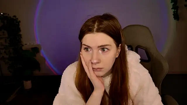 AliceCUNTach online show from 12/21/25, 05:03