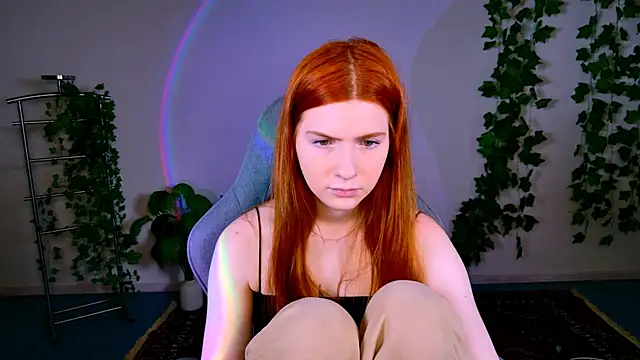 Snapshot of AliceCUNTach chatting on 05/10/26, 05:12 AliceCUNTach online show from 05/10/26, 05:12