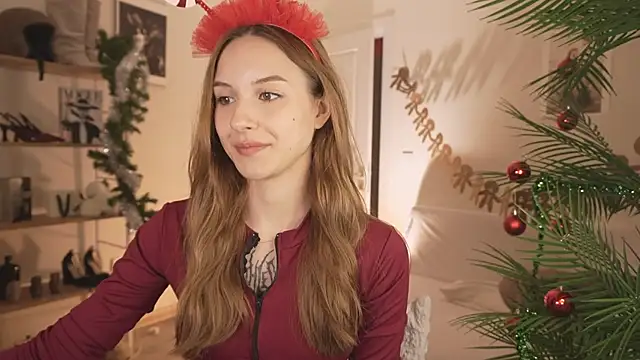 Snapshot of Vegas_V chatting on 12/20/25, 12:23 Vegas V online show from 12/20/25, 12:23