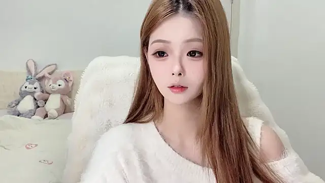 Snapshot of xiaoyugan-99 chatting on 10/18/25, 02:51 xiaoyugan-99 online show from 10/18/25, 02:51