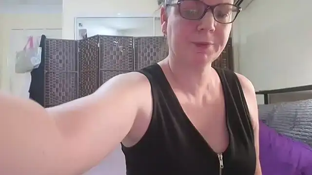 aussiepeaches online show from 02/05/26, 12:59