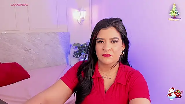 TianaGlow26 online show from 11/25/25, 07:47