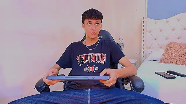 Snapshot of Lean_Portman chatting on 03/26/26, 02:55 Lean Portman online show from 03/26/26, 02:55