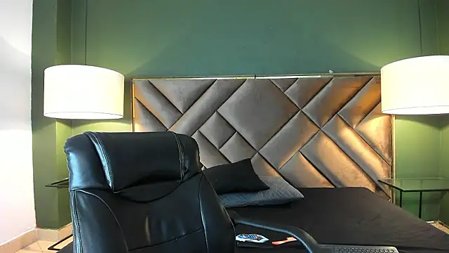 Snapshot of Lean_Portman chatting on 03/28/26, 03:22 Lean Portman online show from 03/28/26, 03:22