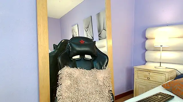 Snapshot of Lean_Portman chatting on 03/30/26, 02:07 Lean Portman online show from 03/30/26, 02:07