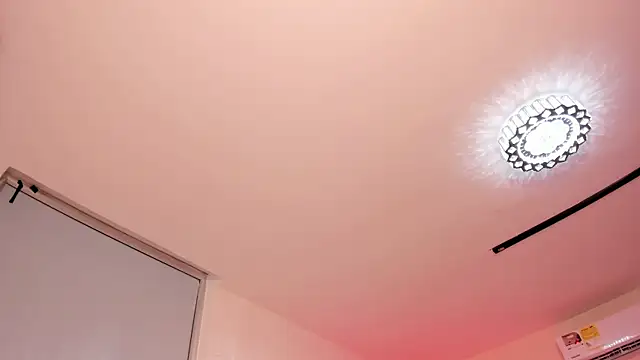 Snapshot of lauren_bigboobs22 chatting on 03/30/26, 06:53 lauren bigboobs22 online show from 03/30/26, 06:53