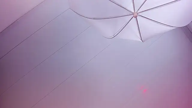 Snapshot of lauren_bigboobs22 chatting on 04/09/26, 06:35 lauren bigboobs22 online show from 04/09/26, 06:35