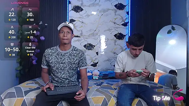 SpicyBoys X online show from 09/18/25, 10:45