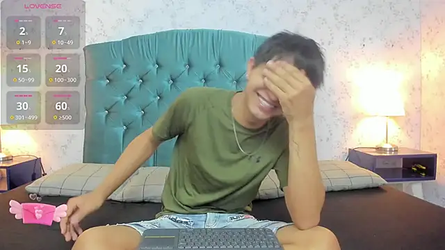 arion sherwind online show from 09/23/25, 07:50