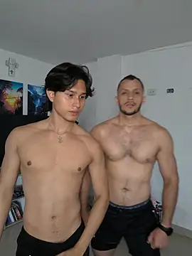 TeddyBear 07 online show from 12/15/25, 01:37