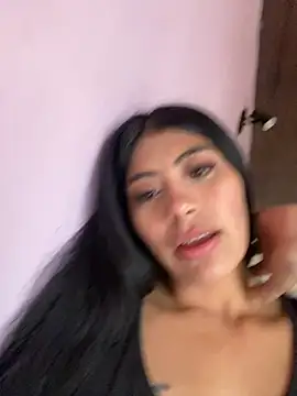 Snapshot of Adele_Pinkk chatting on 09/30/25, 02:00 Adele Pinkk online show from 09/30/25, 02:00