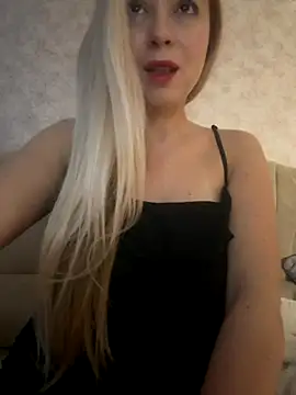 Nikihot   online show from 10/15/25, 06:57