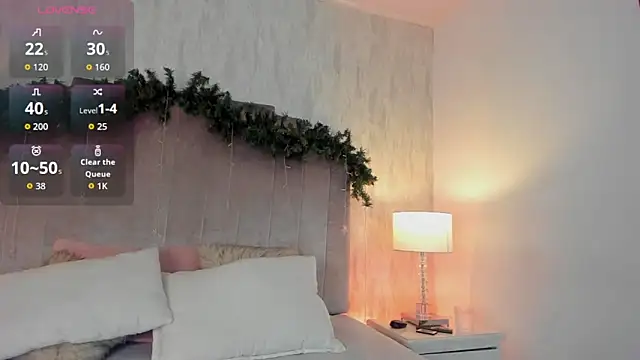 salma lutz online show from 12/18/25, 12:33