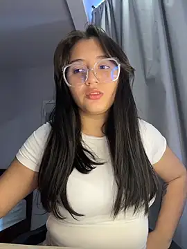 Angeldusttt online show from 09/30/25, 04:45