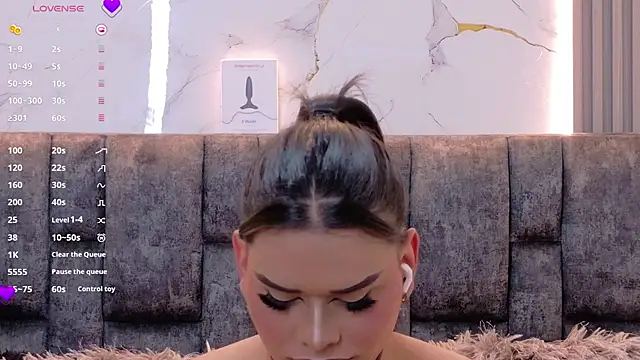 Snapshot of Ava_Cristi chatting on 01/09/26, 05:15 Ava Cristi online show from 01/09/26, 05:15