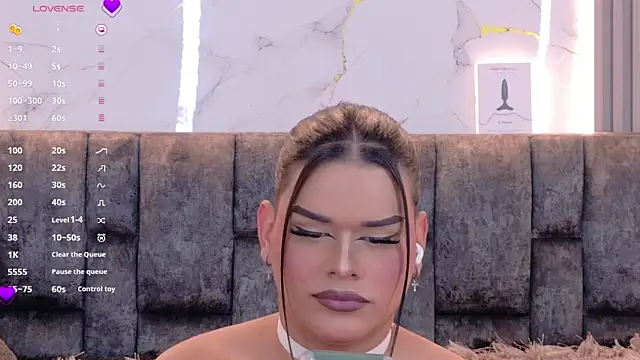 Snapshot of Ava_Cristi chatting on 01/10/26, 07:04 Ava Cristi online show from 01/10/26, 07:04