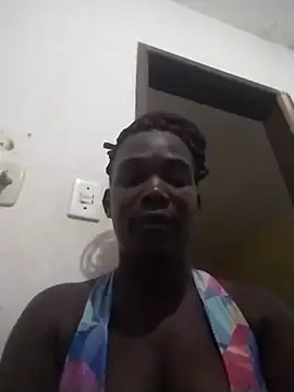 Morena 2021 online show from 12/15/25, 11:03