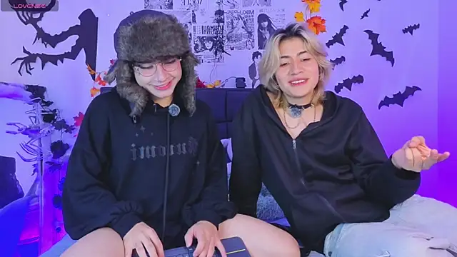 Vamps Lovers online show from 11/03/25, 01:23