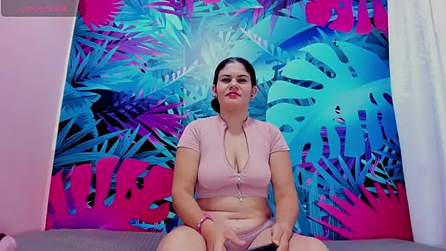 DakotaStarkx online show from 01/13/26, 08:25